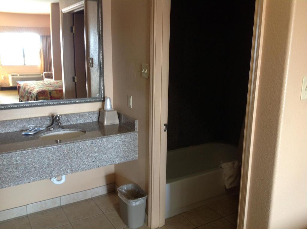 Budgetel Inn And Suites Hearne Værelse billede